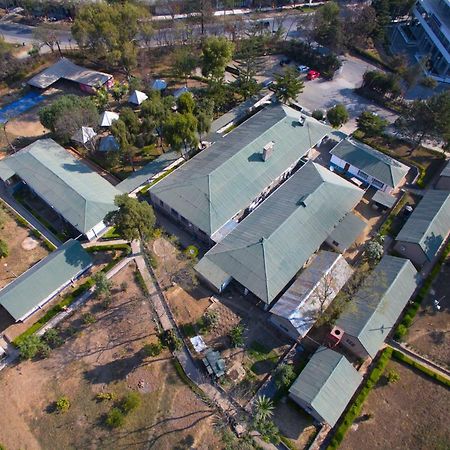 Mbeya Hotel Екстериор снимка